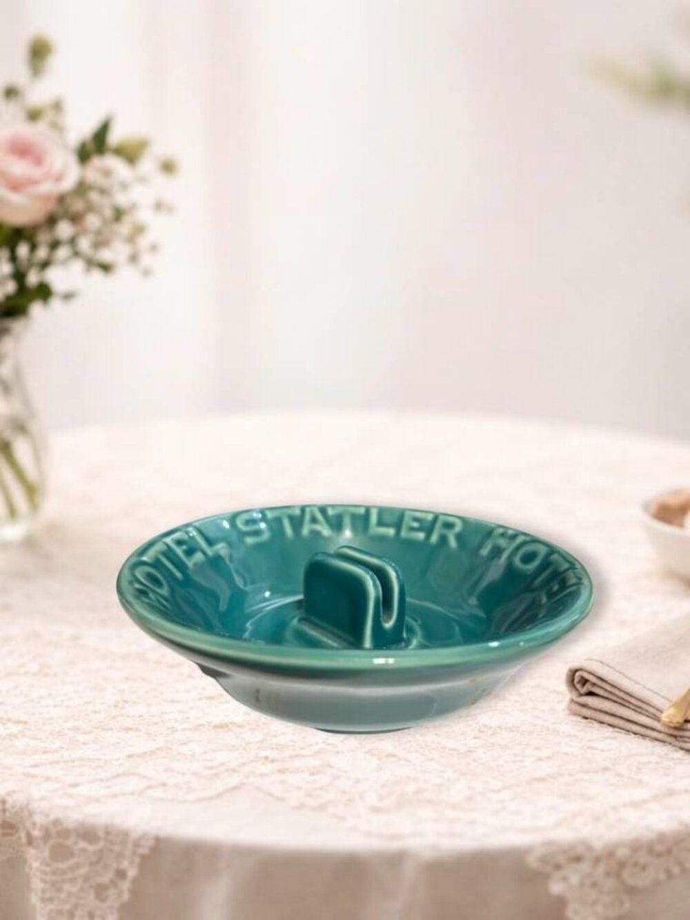 Hotel Statler New York 1949-1954 Mid Century Teal Green Ashtray Matchbook Holder - Picture 5 of 5